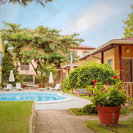 Holiday Village Interpark Kranevo Exterior photo